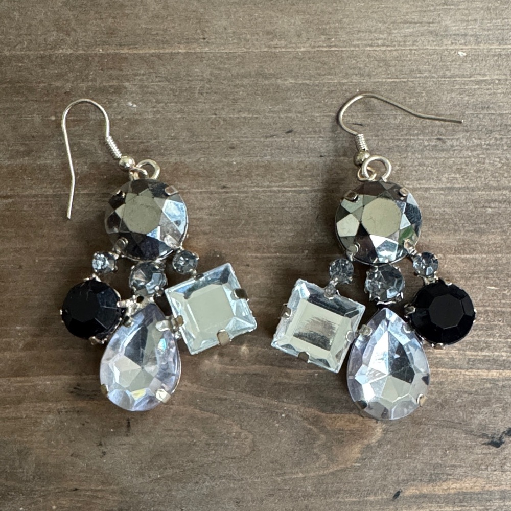 Crystal Drop Cluster Earrings - Clear and Black
